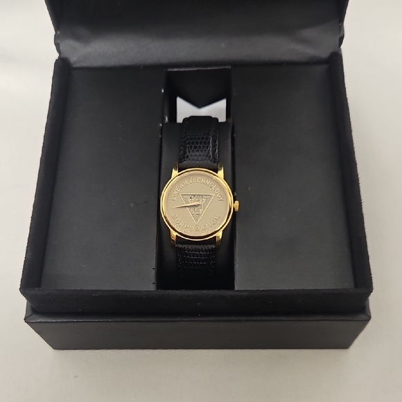 Movada Selco Linear Technology 10 Years, Swiss Watch - Picture 1 of 7